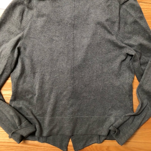 BNWT GAP Blazer-Style Cardigan in Grey,
Women’s size L - Picture 7 of 11